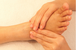 massage-prenatal-foot