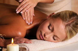 massage-prenatal-shoulder